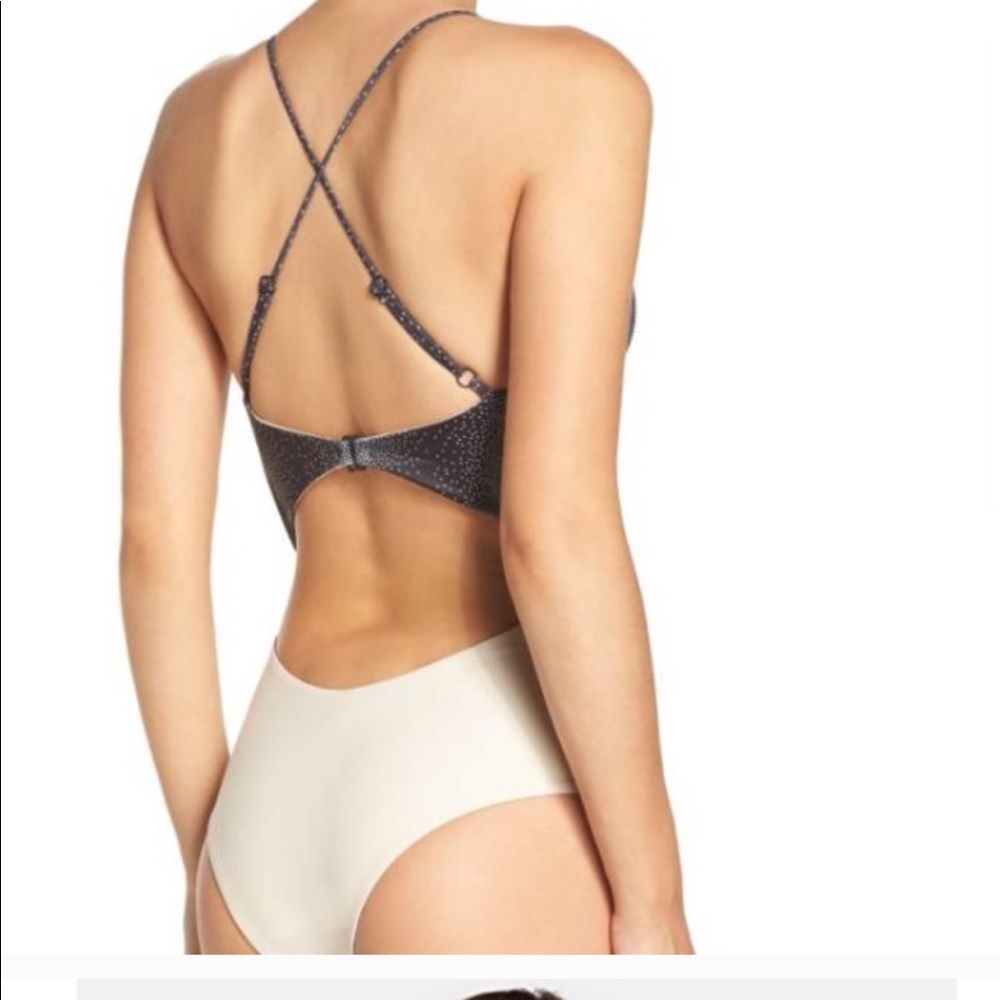 Tavik Lela Key Hole One Piece Swimsuit - Picture 4 of 9